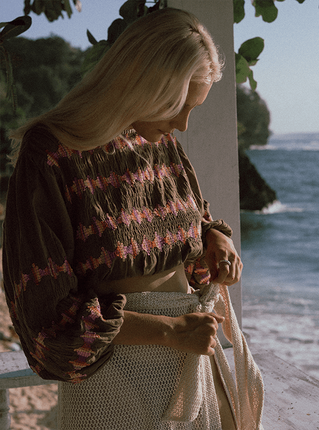 Hera Full Sleeve Crop by Boteh